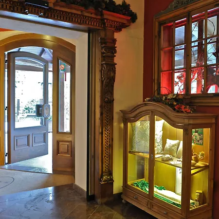 Hotel Clementi