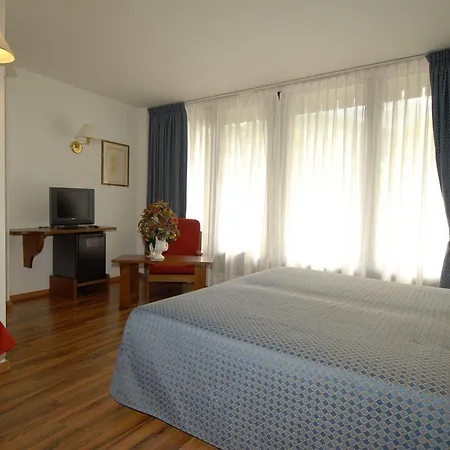 Hotell Clementi
